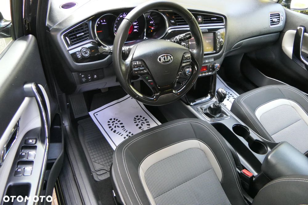 Kia Ceed 1.6 CRDi L - 15