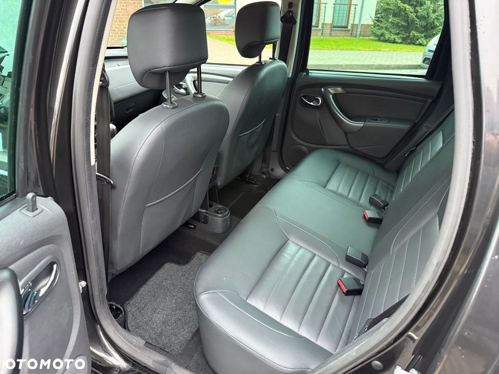 Dacia Duster 1.2 TCe Prestige 4x4 S&S EU6 - 32