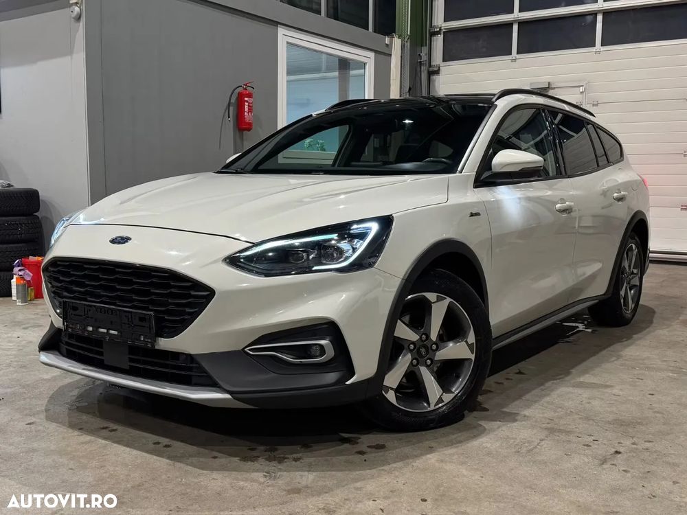 Ford Focus - 1