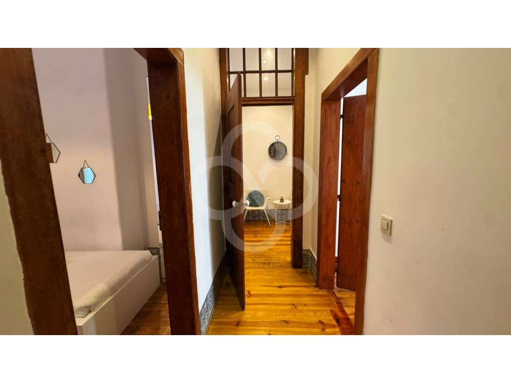 Apartamento T2 com excelente localização no centro de Lisboa. - Grande imagem: 3/15