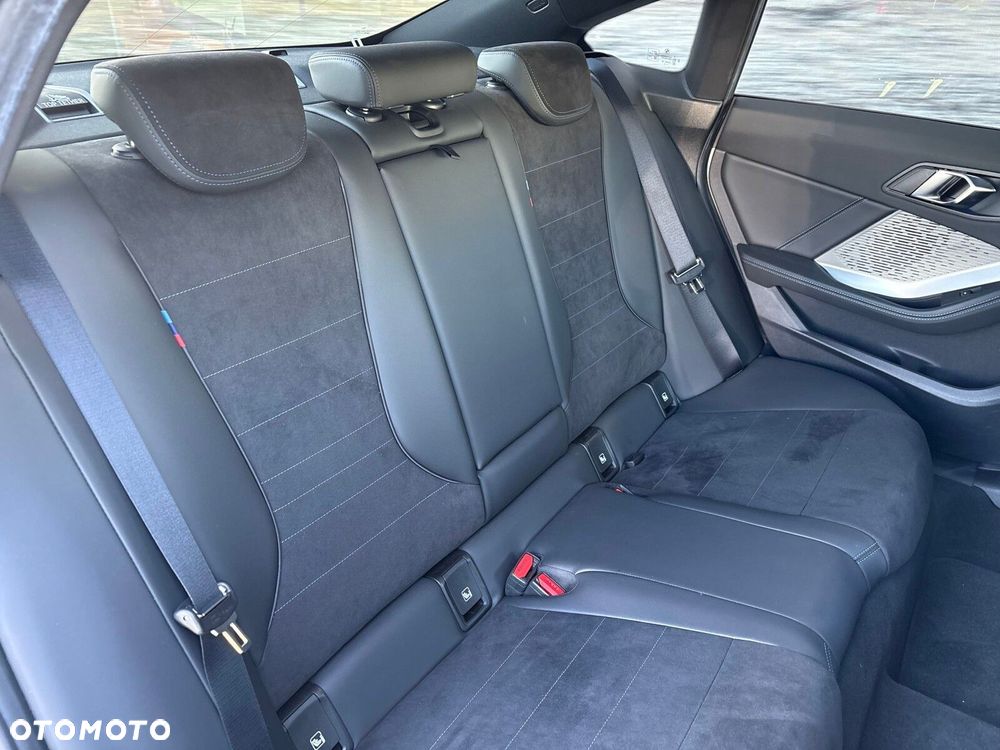 BMW Seria 2 - 21