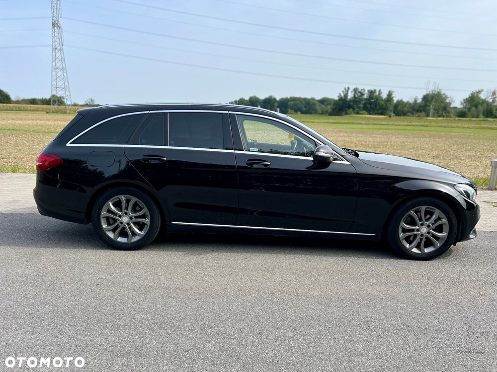 Mercedes-Benz Klasa C 220 CDI BlueEff Edition Elegance - 8