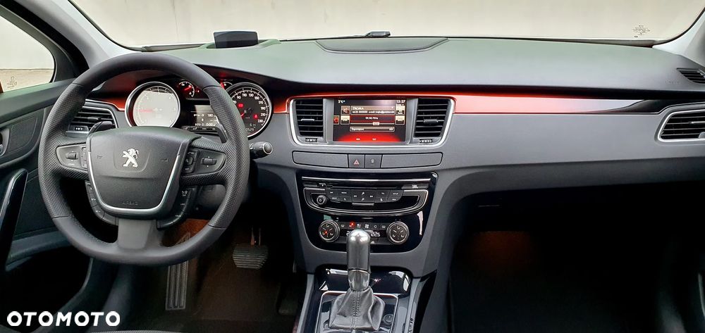 Peugeot 508 RXH BlueHDi 180 EAT6 Stop&Start - 17