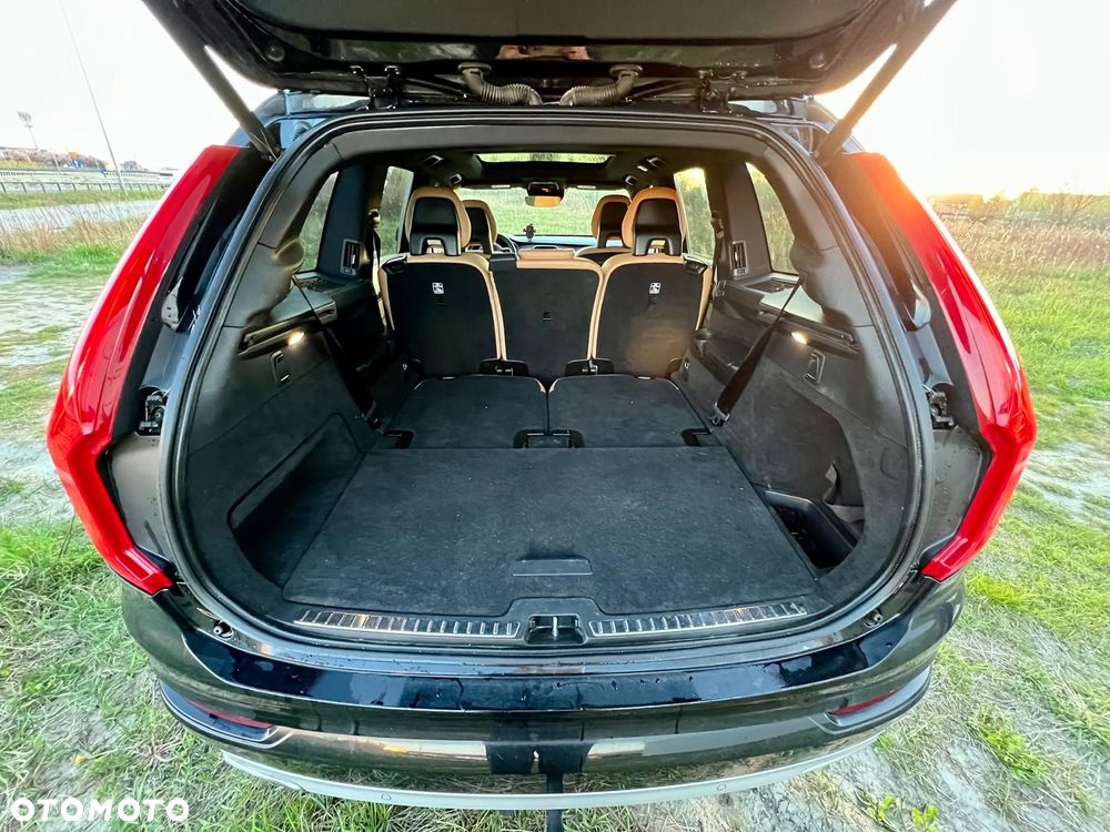 Volvo XC 90 T6 AWD Momentum 7os - 12