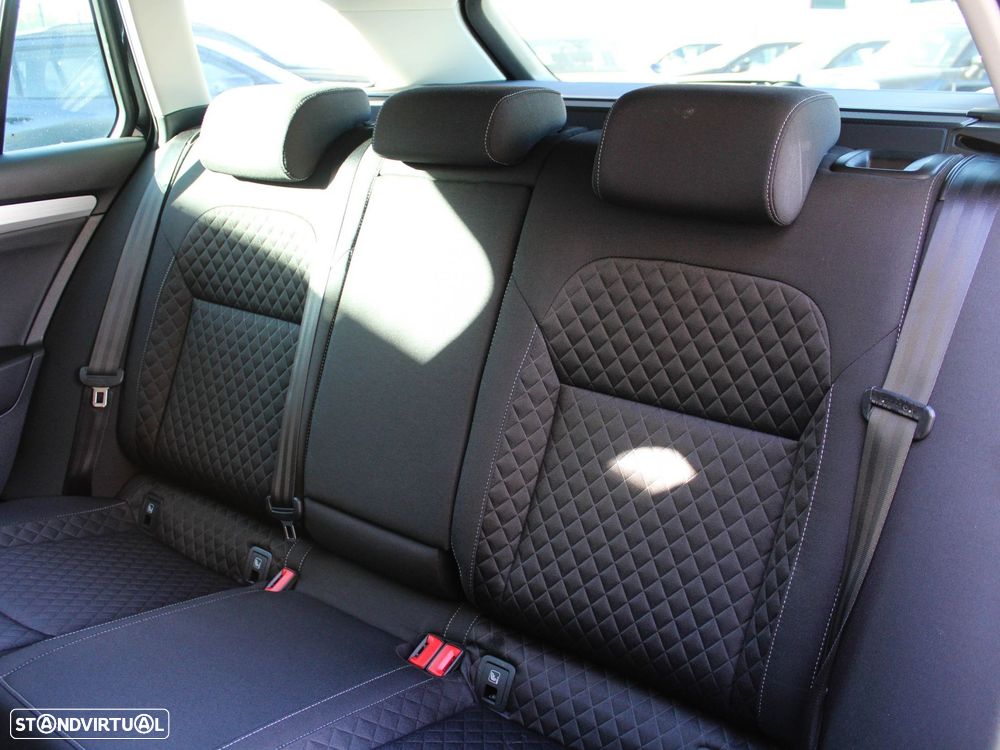 Skoda Superb Break 2.0 TDI Ambition DSG - 48