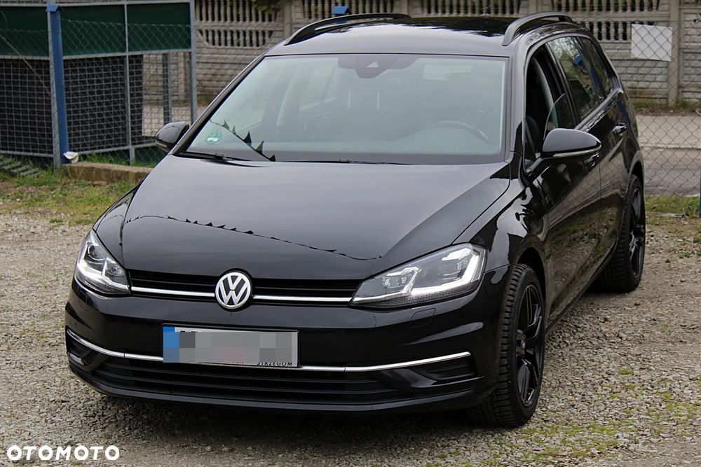 Volkswagen Golf - 5