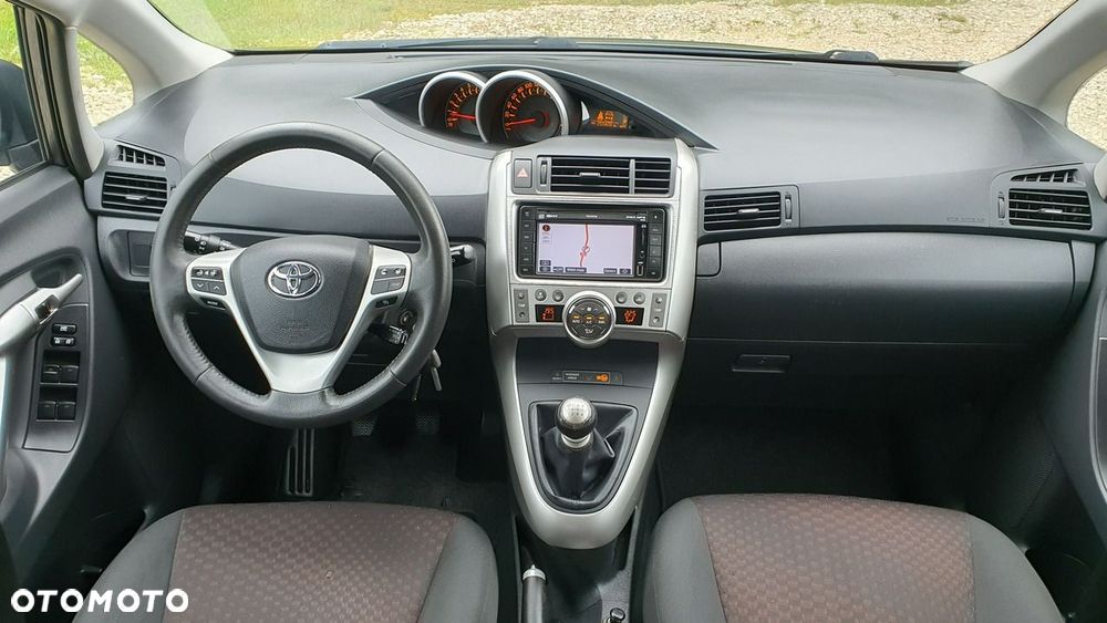 Toyota Verso - 6