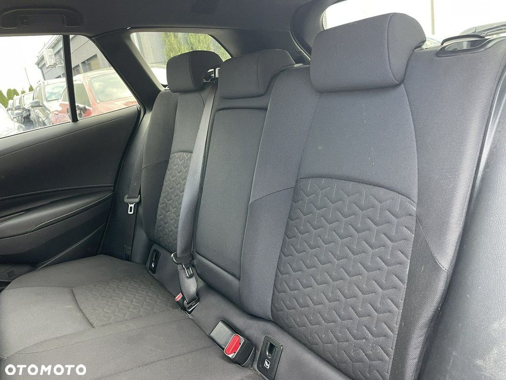 Toyota Corolla 1.8 Hybrid Comfort - 12