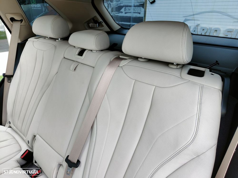 BMW X5 25 d sDrive Comfort 7L - 26