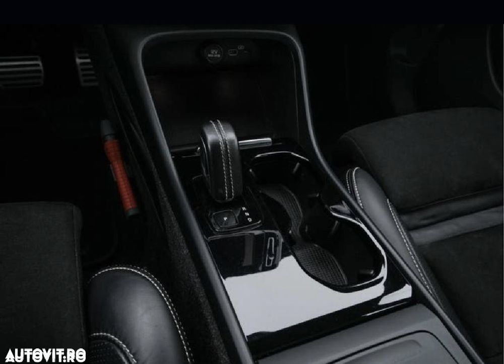 Volvo XC 40 Recharge Twin Motor AWD Plus - 14