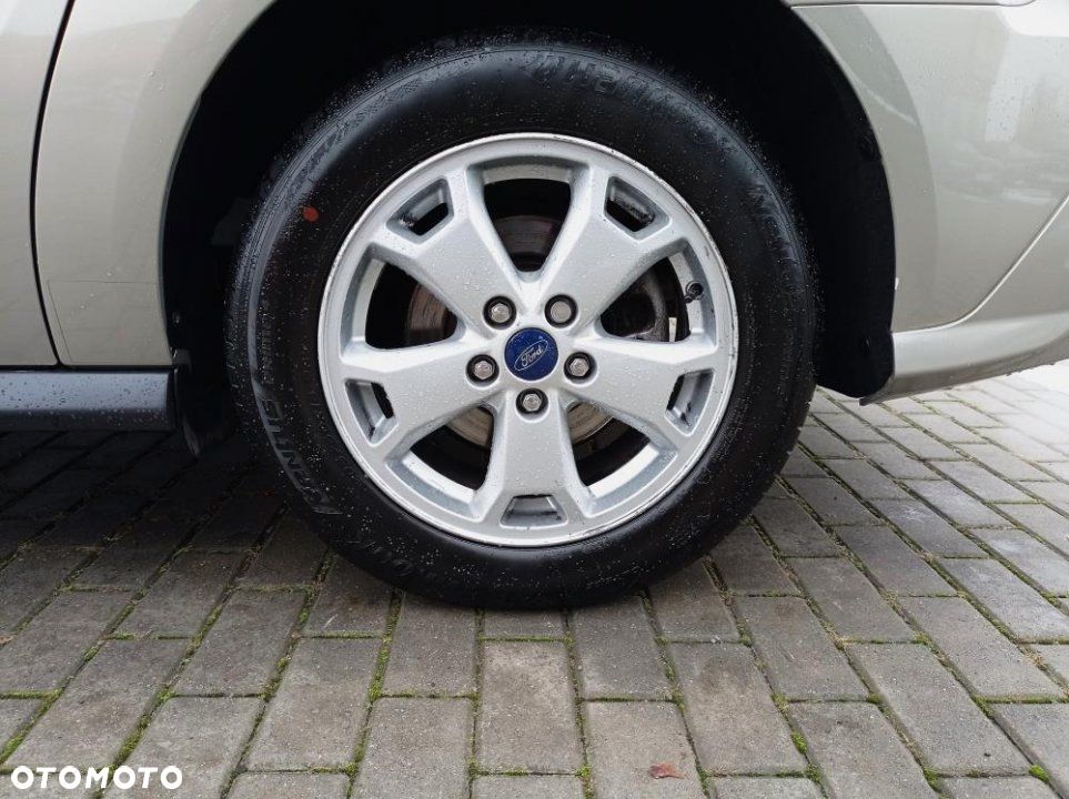 Ford Tourneo Connect - 9