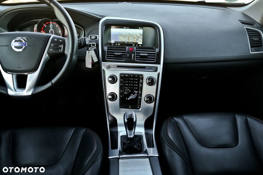 Volvo XC 60 D3 Ocean Race - 21