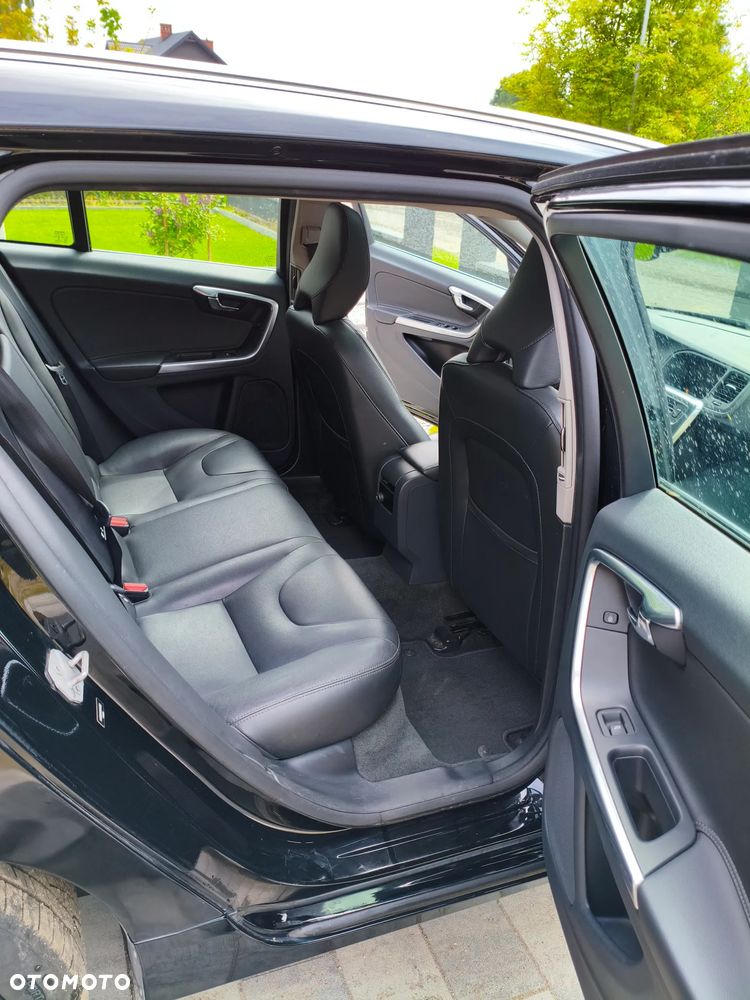 Volvo V60 T5 Geartronic - 12
