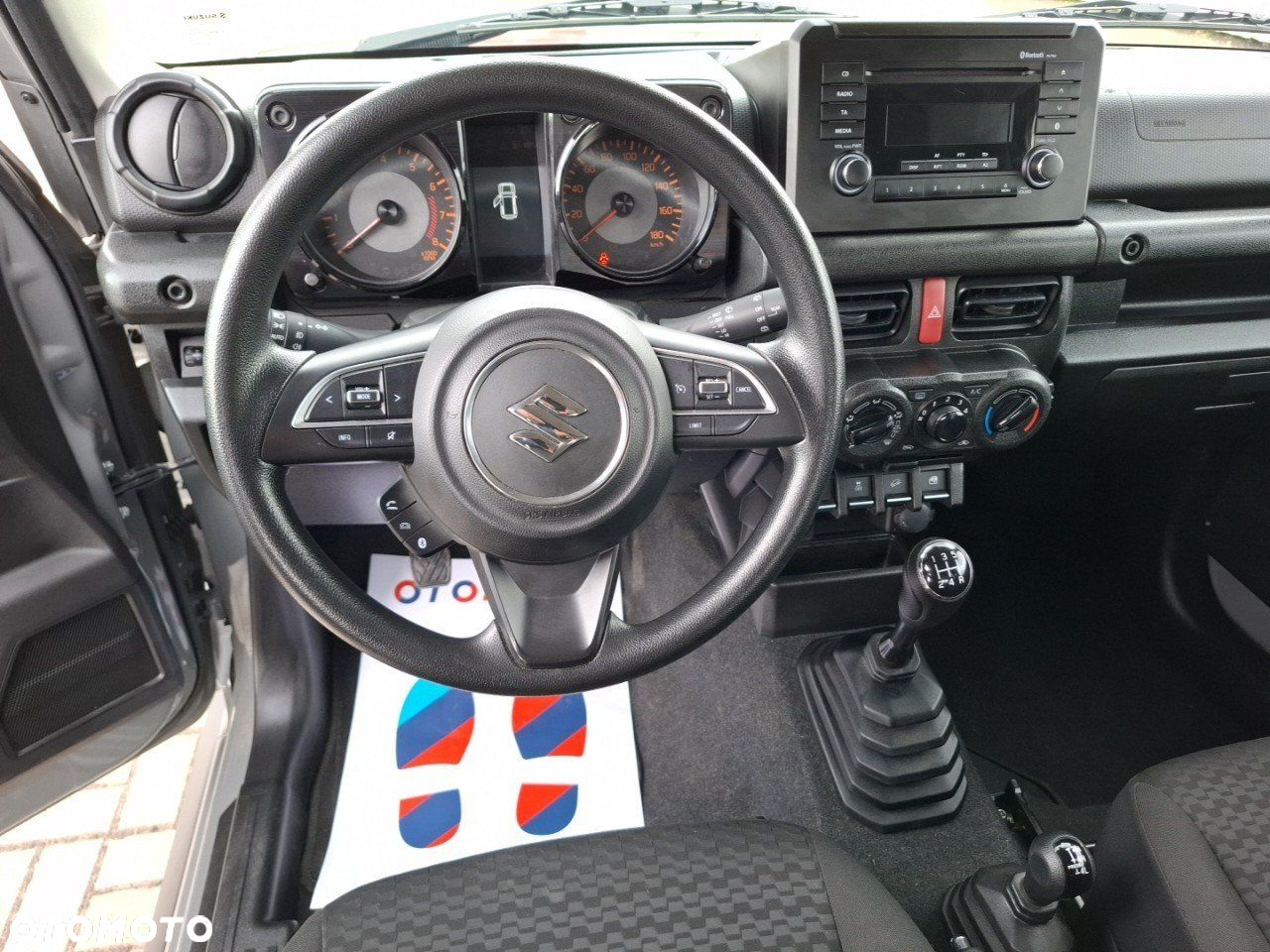 Suzuki Jimny 1.5 Pro - 8