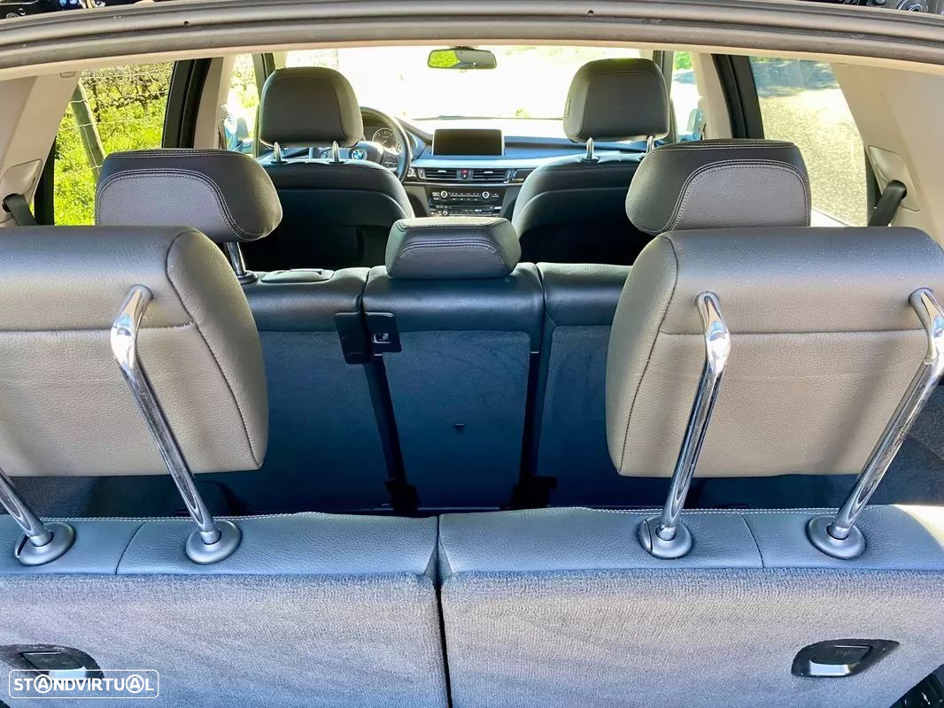 BMW X5 25 d sDrive Comfort 7L - 12