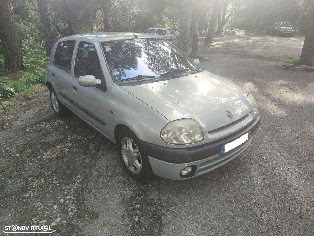 Renault Clio 1.2 16V Tech´Road - 16
