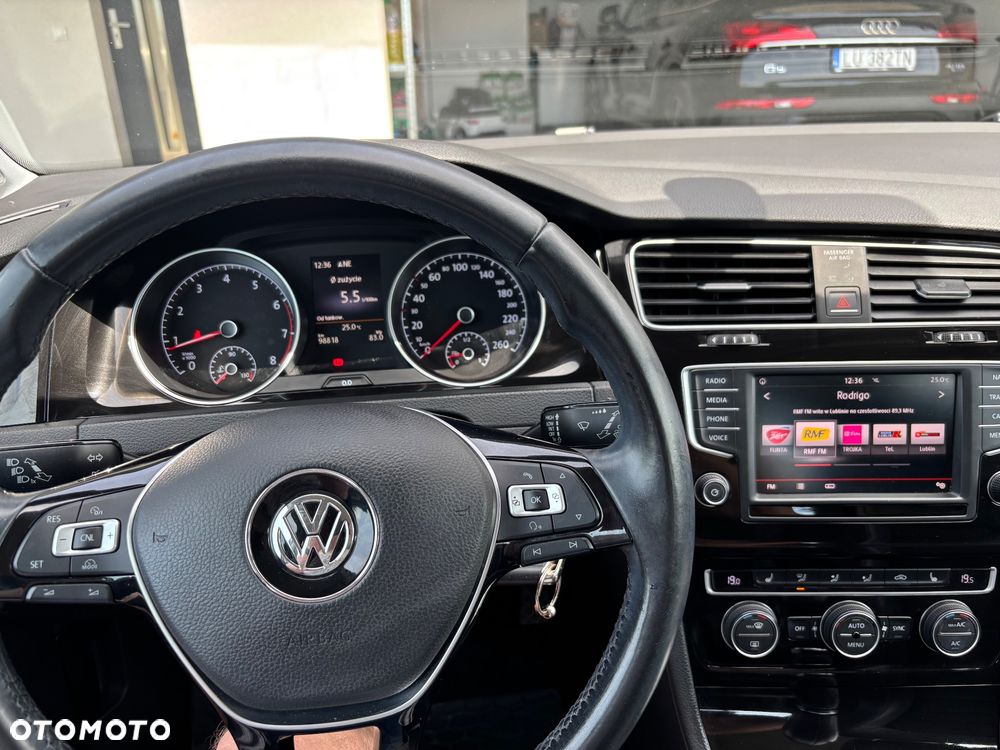 Volkswagen Golf 1.4 TSI BMT Highline - 11