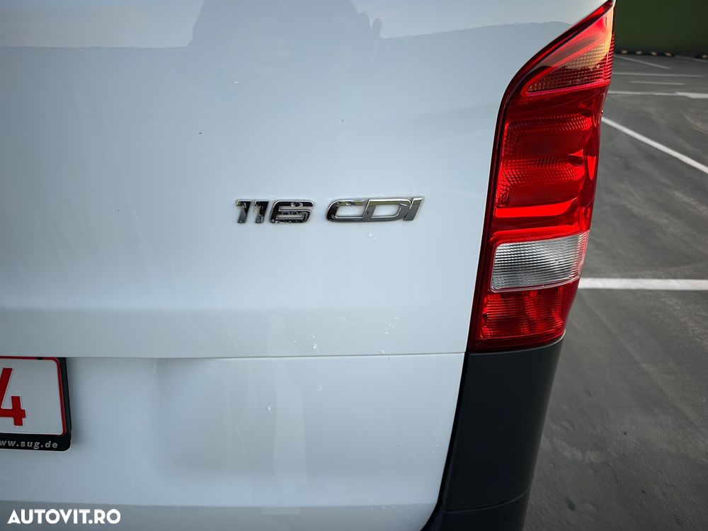 Mercedes-Benz Vito - 36