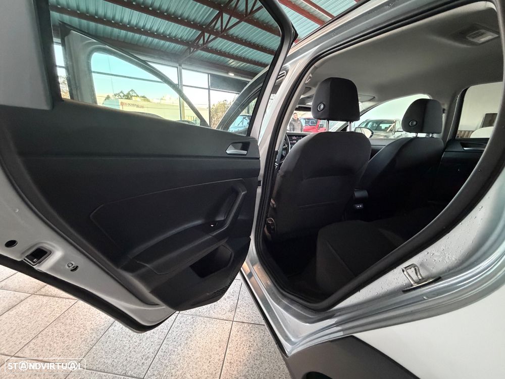 VW Taigo 1.0 TSI Urban DSG - 15