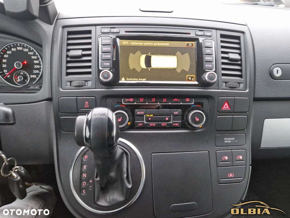 Volkswagen Multivan - 19