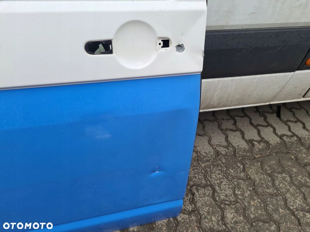 VW T5 LIFT drzwi przesuwne prawe oklejone biały LB9A - 2