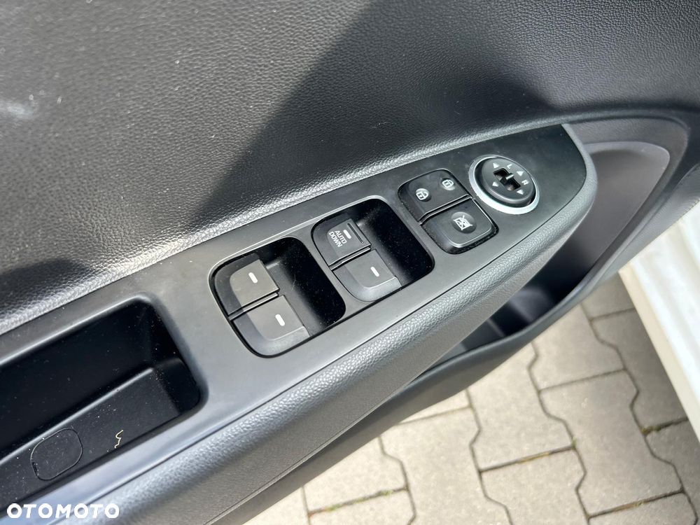 Hyundai i10 1.2 Passion Plus - 26