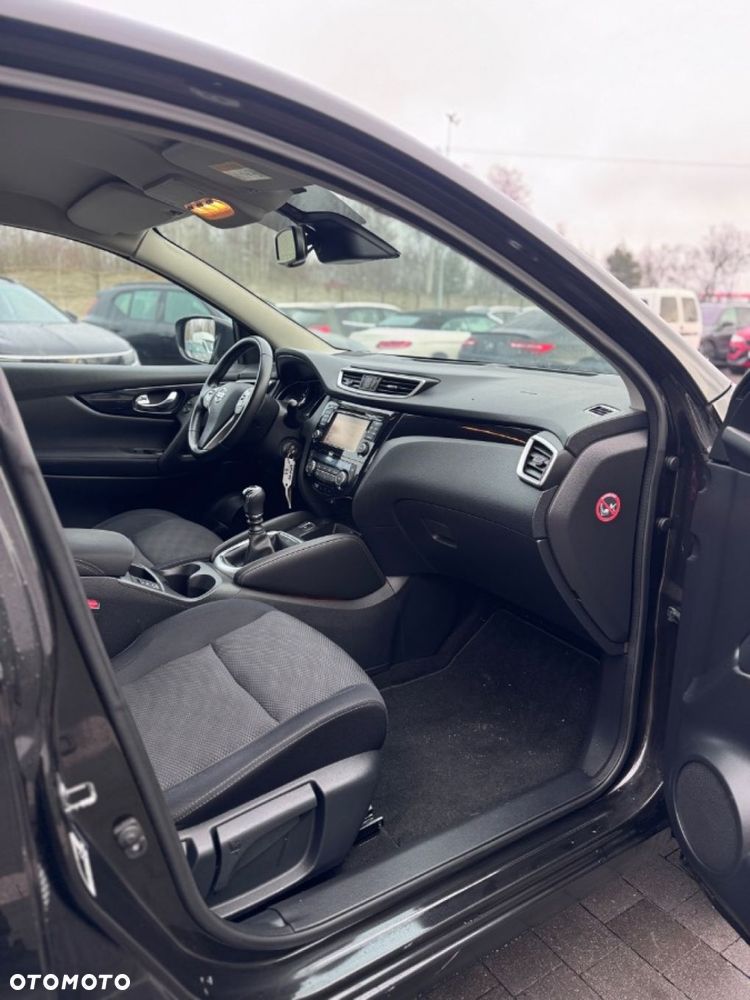Nissan Qashqai - 30
