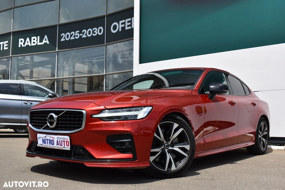 Volvo S60 T5 AWD R-Design - 3