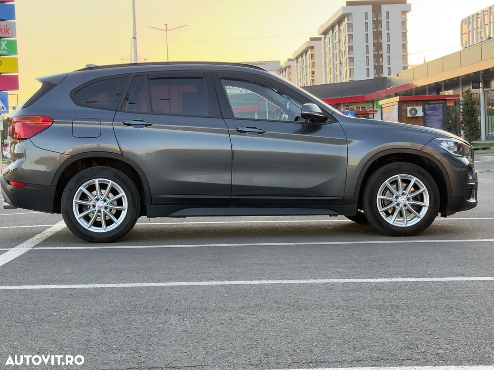 BMW X1 sDrive20d EfficientDynamics - 2