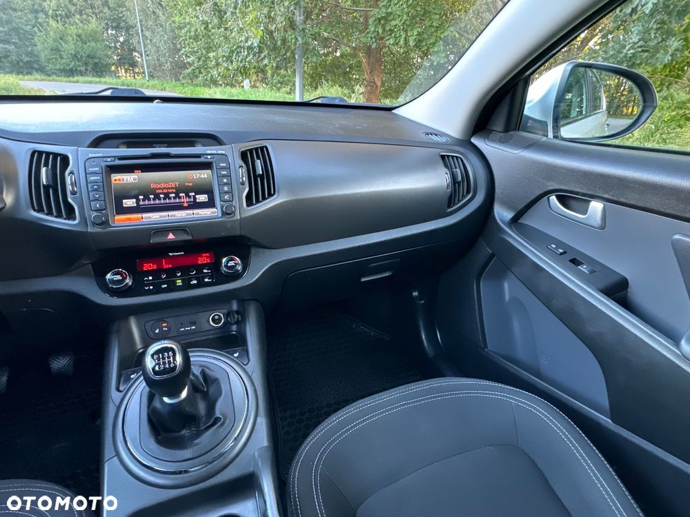 Kia Sportage 2,0 CRDI AWD Spirit - 22