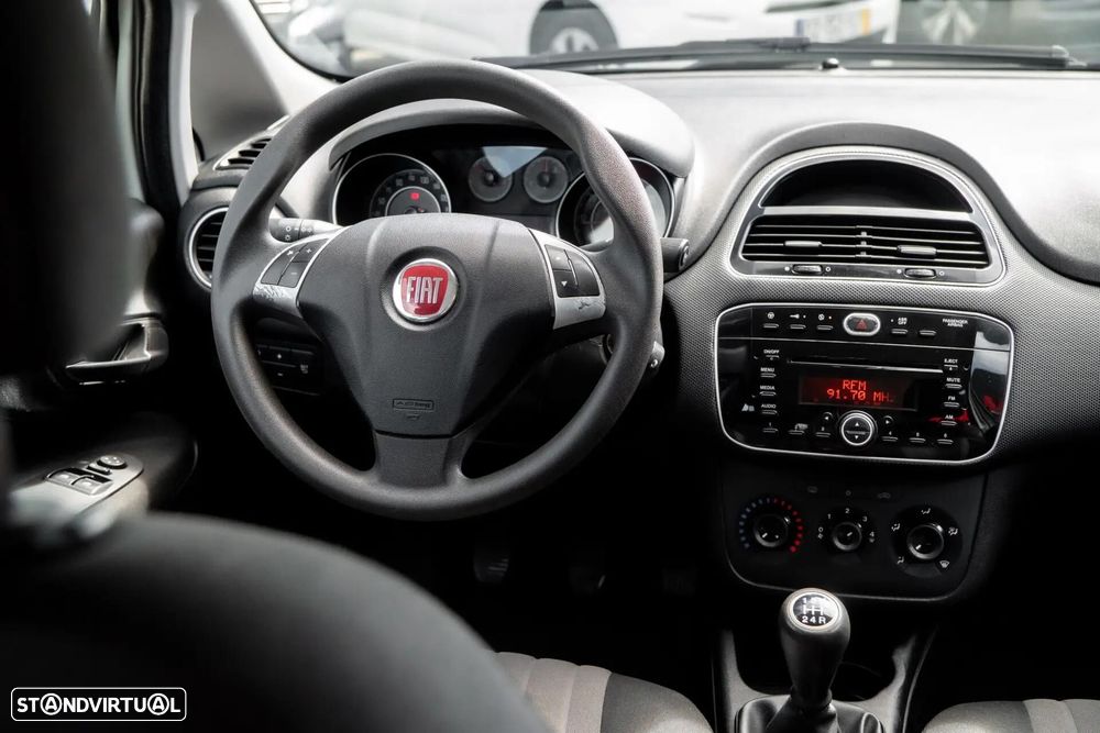 Fiat Punto 1.3 M-Jet Easy S&S — fotografia 20