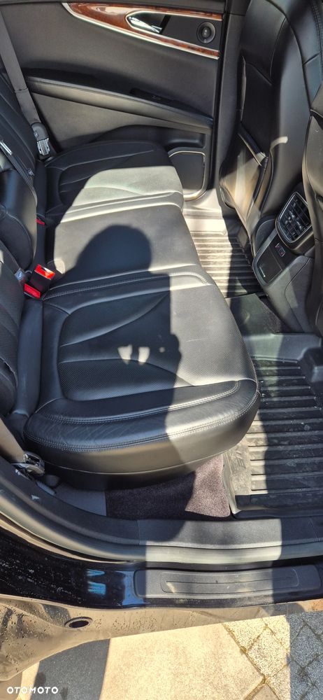 Lincoln MKX - 13