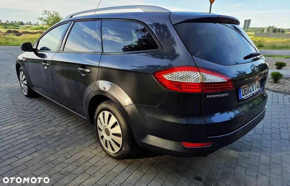 Ford Mondeo 1.6 Titanium - 10