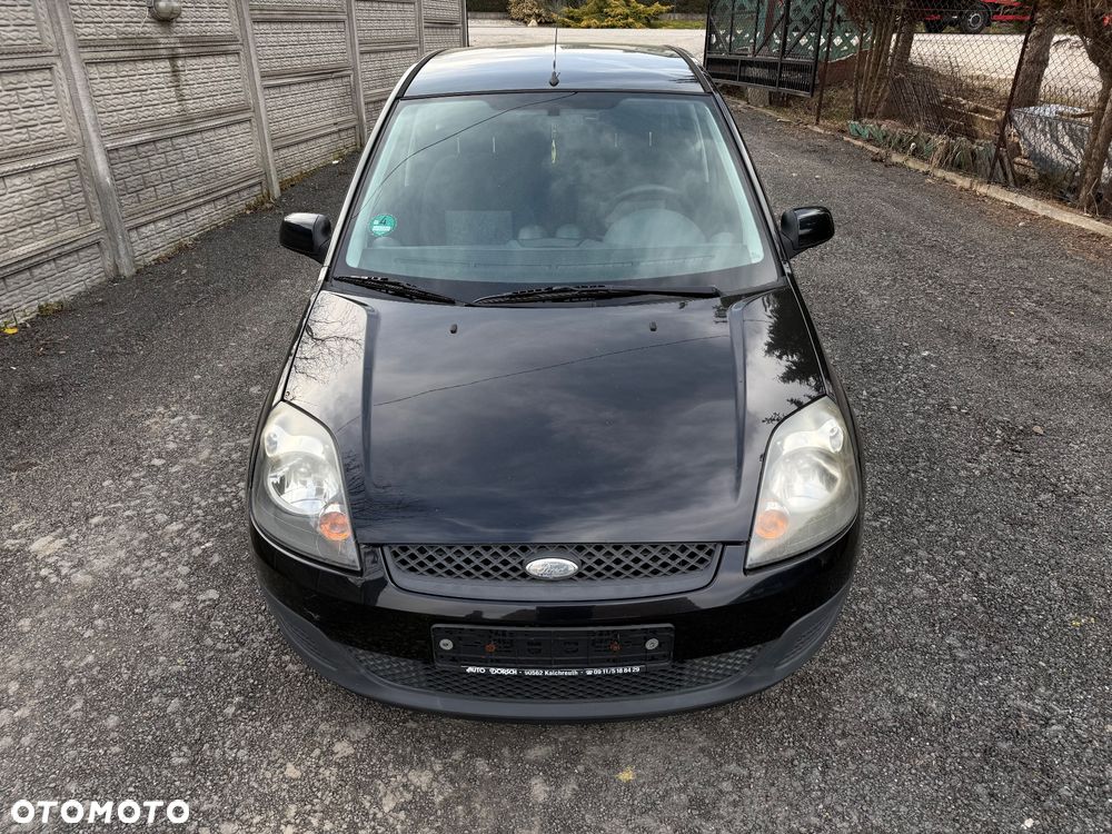 Ford Fiesta 1.3 Trend - 10