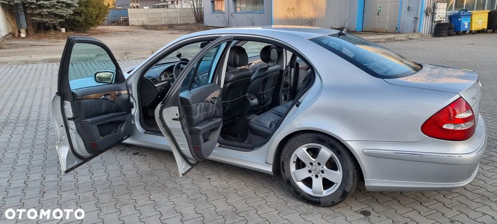 Mercedes-Benz Klasa E - 8