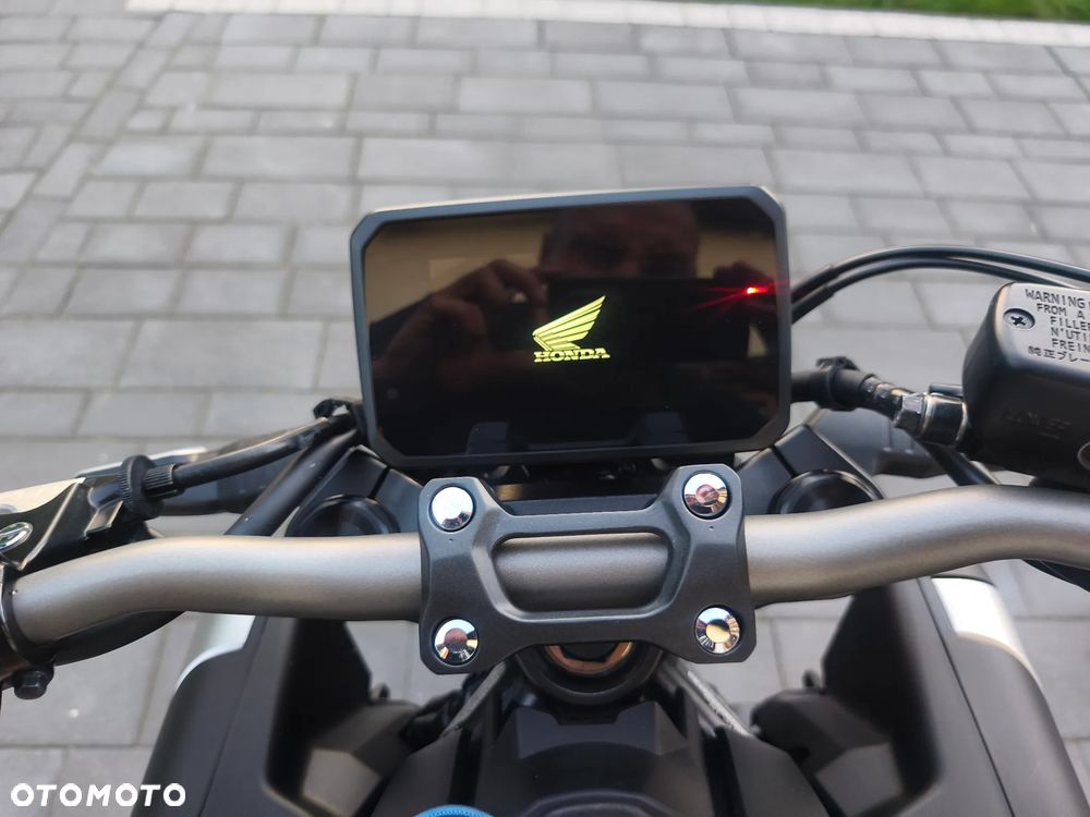 Honda CB - 31