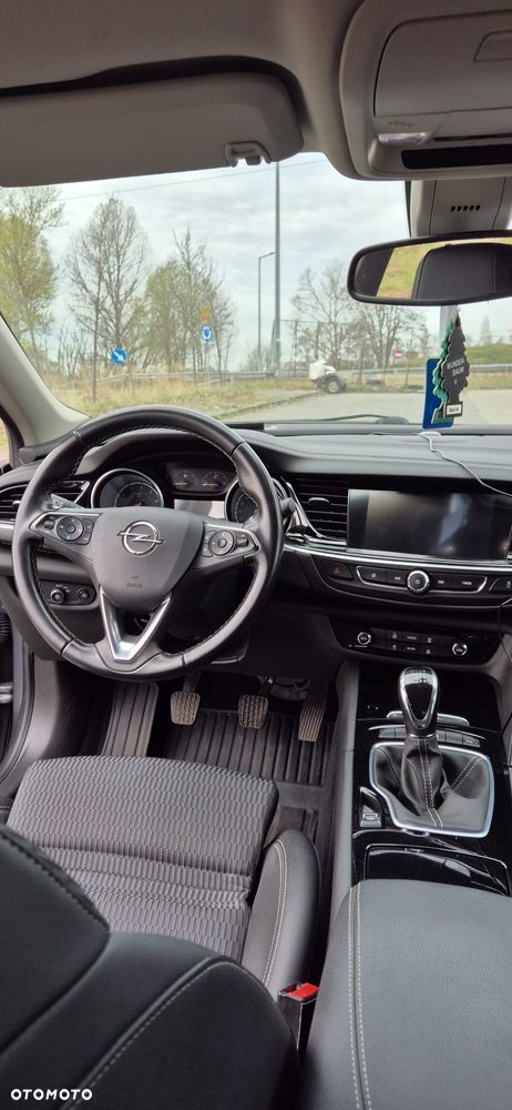 Opel Insignia 1.5 T Innovation S&S - 8