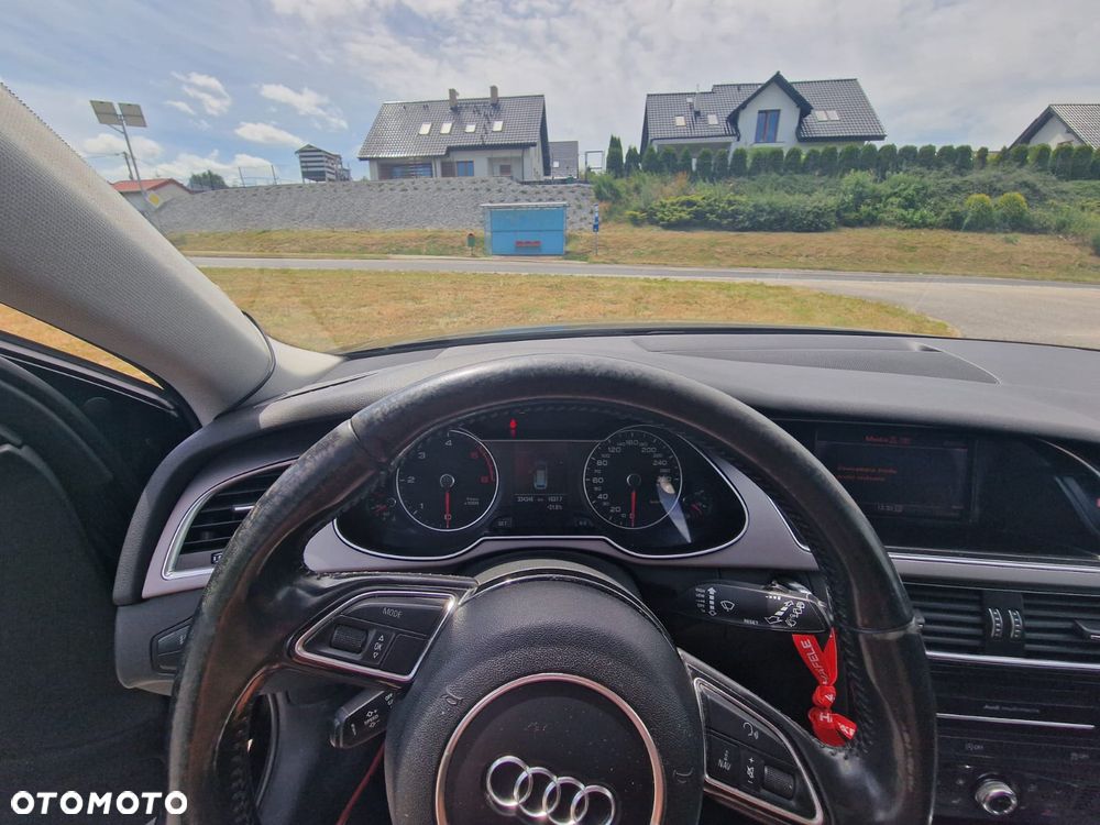 Audi A4 Avant 2.0 TDI - 7