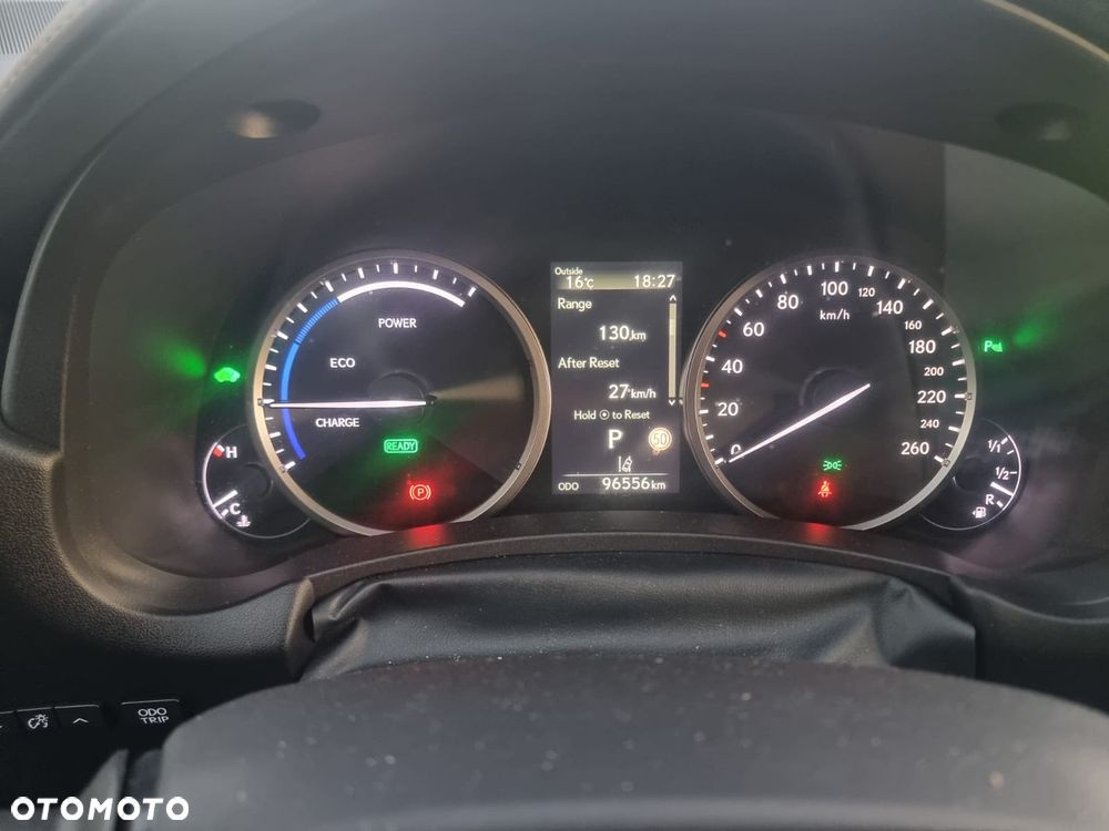 Lexus NX - 16