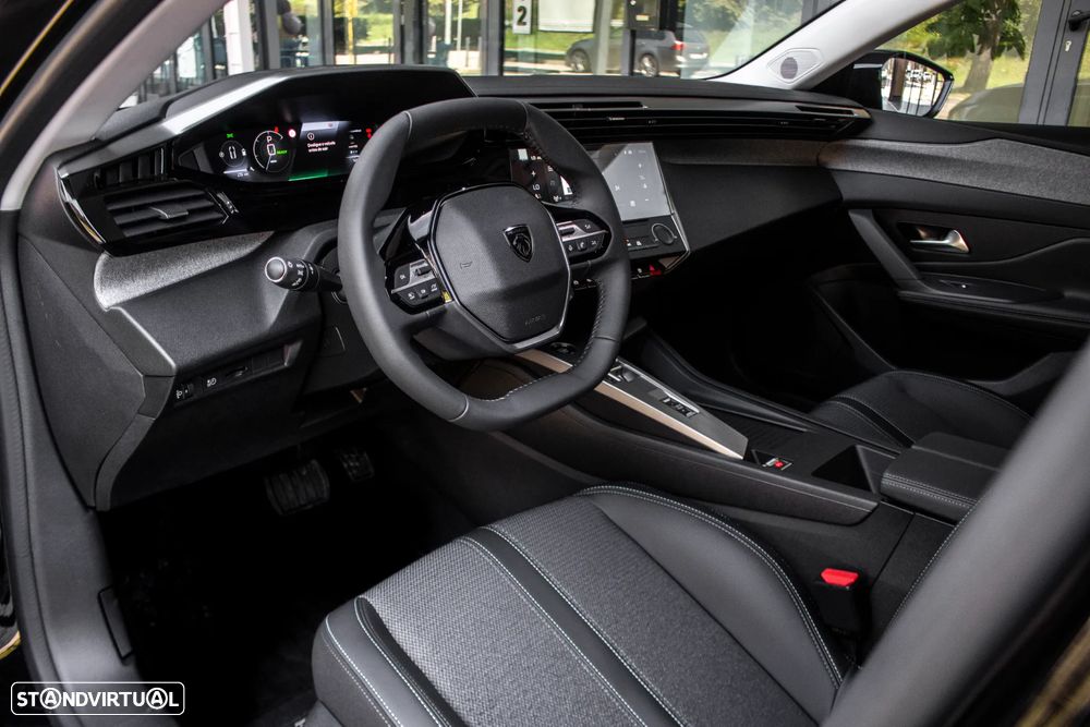 Peugeot e-308 156 Allure - 27