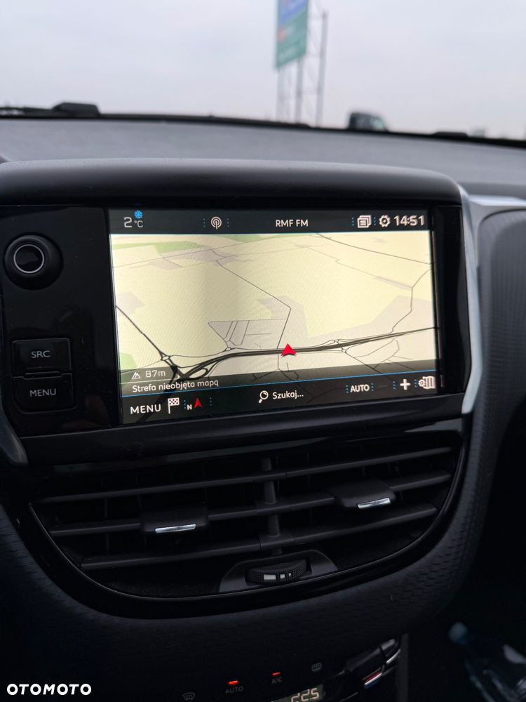 Peugeot 208 PureTech 82 Start & Stop Allure - 23