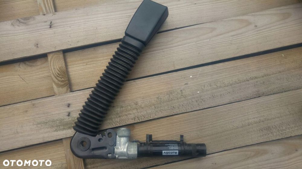 BMW E65 E66 LIFT NAPINACZ PASA LEWY PRZEDNI PRZÓD - 1