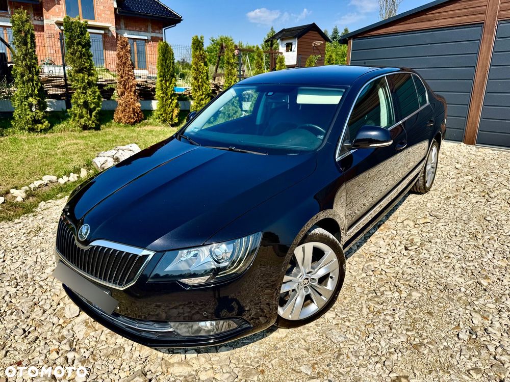 Skoda Superb 2.0 TDI L&K DSG - 27