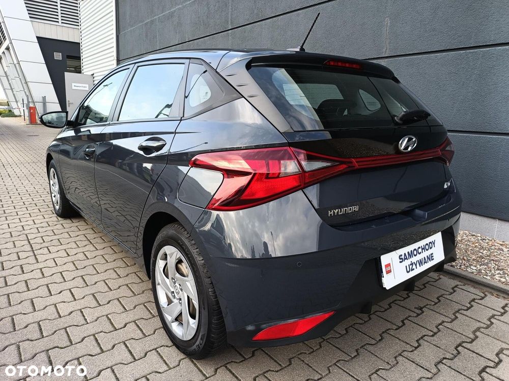 Hyundai i20 1.2 Pure - 9