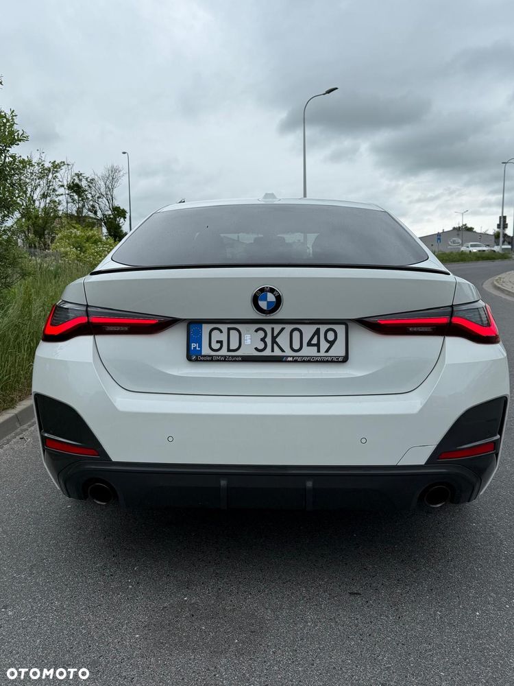 BMW Seria 4 420d xDrive mHEV M Sport - 11