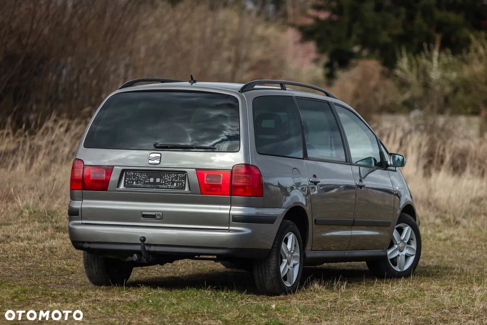 Seat Alhambra 2.0 TDI Reference - 9