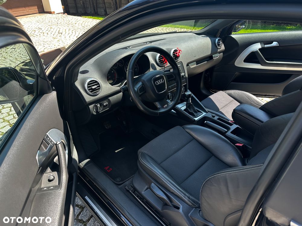 Audi A3 3-drzwiowe 1.4 TFSI Ambition - 16
