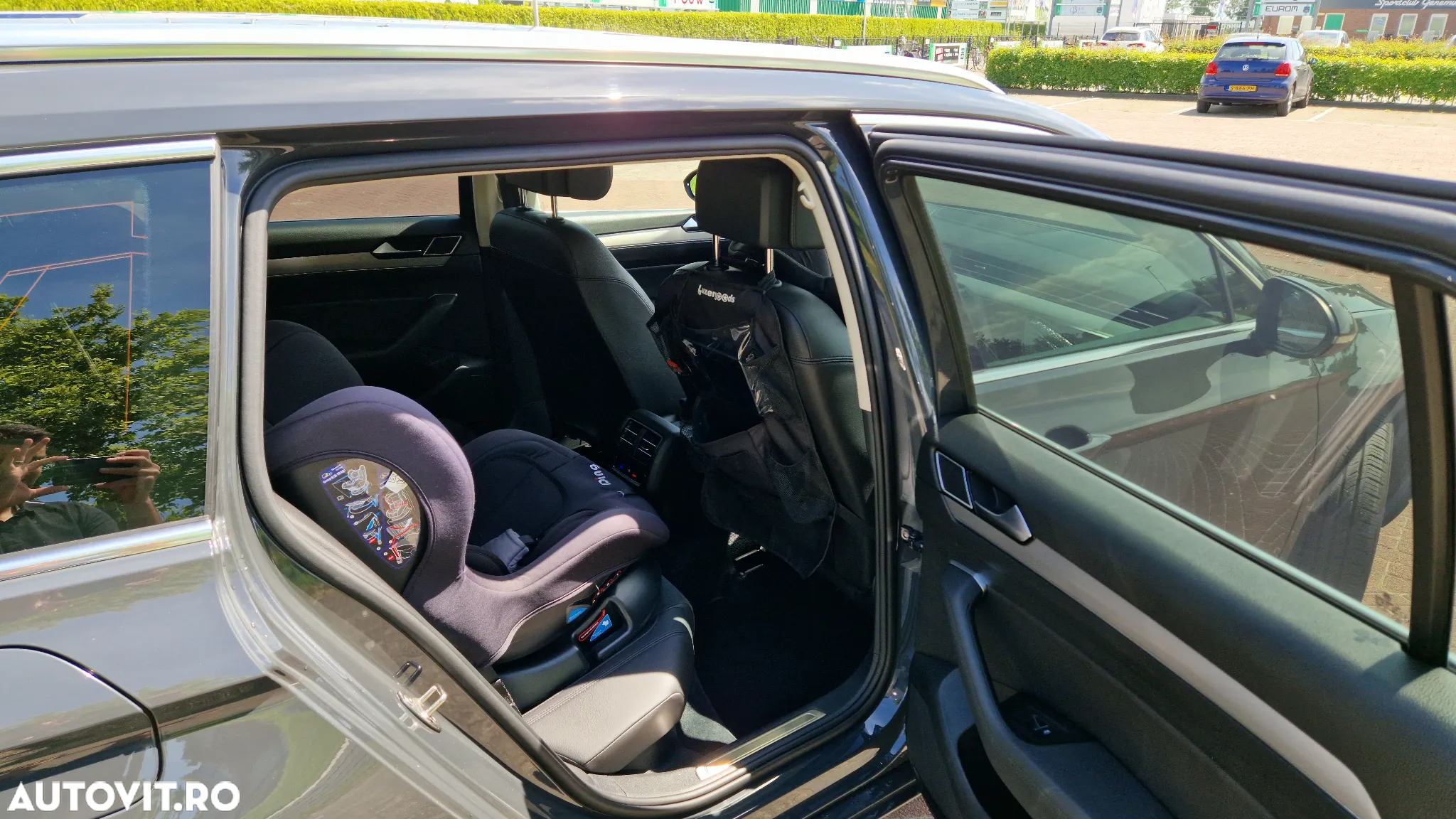 Volkswagen Passat Variant 2.0 TDI SCR DSG Highline - 17