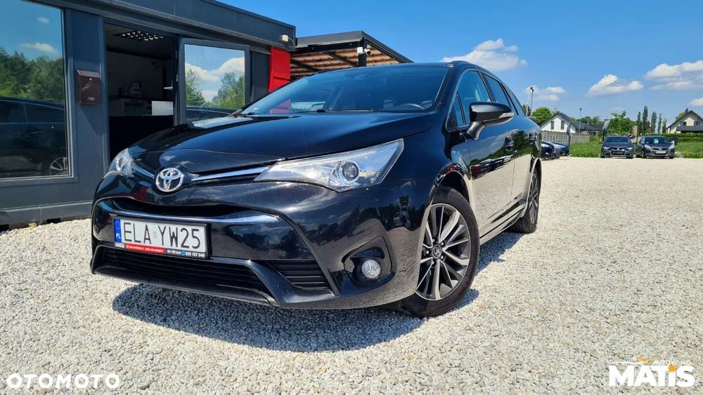 Toyota Avensis - 14