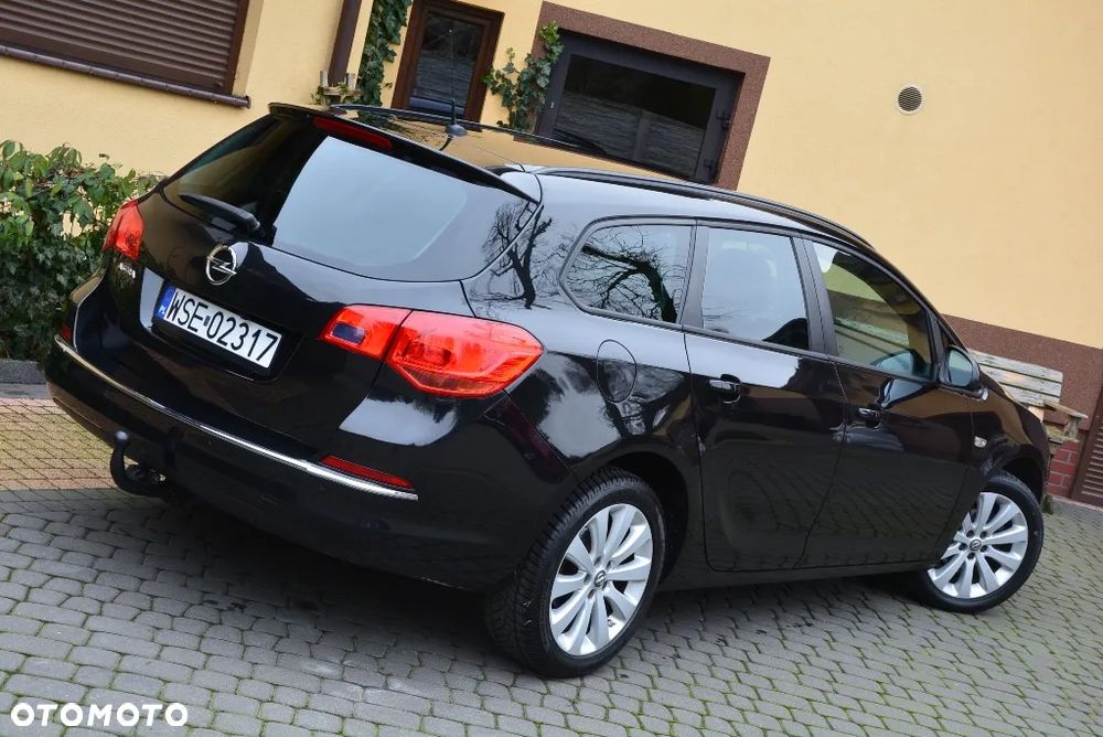 Opel Astra 1.4 Turbo Innovation - 2